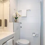 Hotel Newton 3*