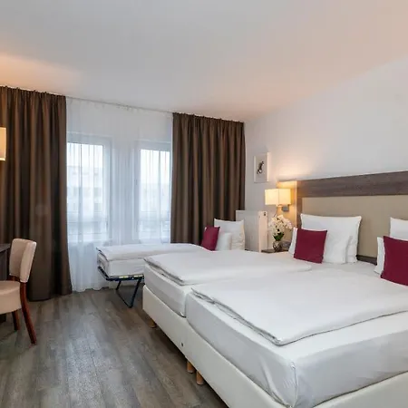 Plaza Nord Hotel 3*