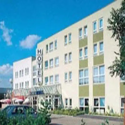 Hotel Plaza Nord 3*